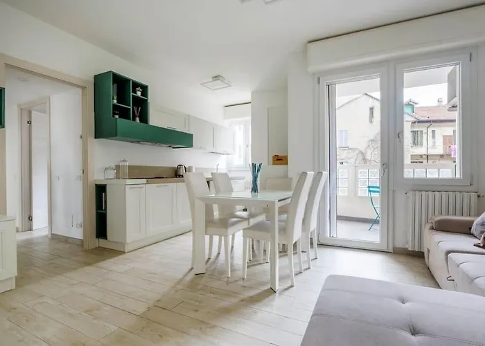 Brand New 3 Bedrooms Apartment In Navigli Area